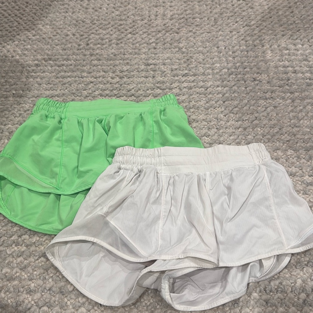 Lululemon hotty hot shorts bundle green & white